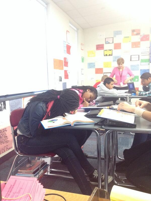 mrmeileisboss's tweet photo. Ah the gentle sounds of pencils hittin the paper #testpreparations #wearedavies http://t.co/Dfb6ubRiuO