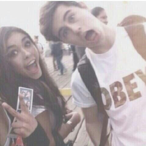 IntoxicLust's tweet image. Me and @GeekOfFries 💋👌💖