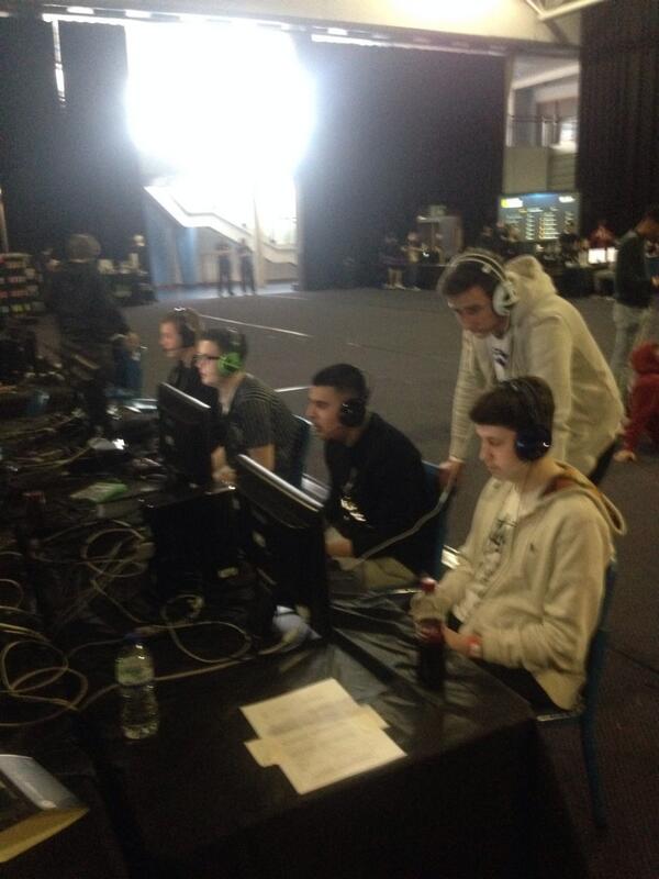 view_InsightCoD's tweet photo. The team at EGL12 preparing to play Epsilon which we lost 3-1 👎😑 http://t.co/wduxNT9uo4