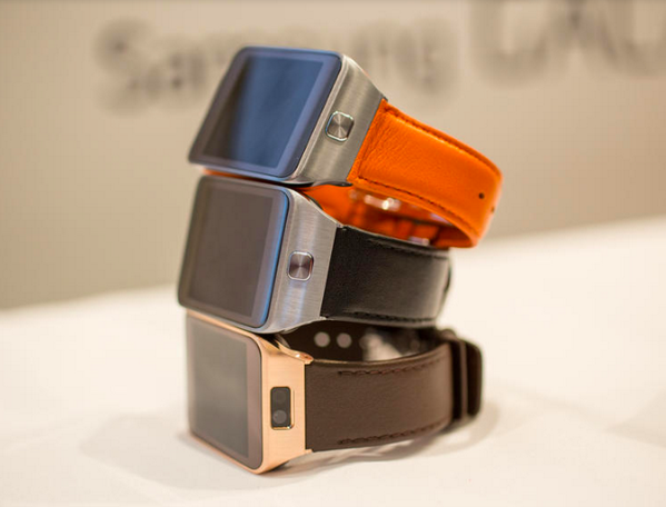 marcoplayful's tweet photo. ¿Tú cuál quieres?, "@CNET: Smartwatches with style http://t.co/2eVXkNE4L0 http://t.co/Qu0bGpRw2Y" @playfulmexico @ChinoMarco @ChinoMarco