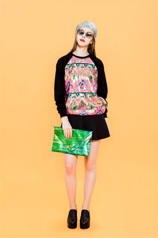 ShallowMint's tweet photo. JOEY TRIBAL SEQUINS SWEATSHIRT by #ShallowMint   Ethnic Totem &amp; Fancy wildness are what you deserve! http://t.co/6pl8g5c5AW