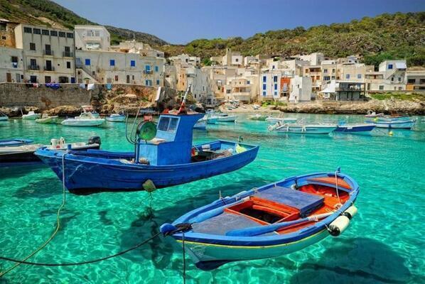 Retweet if you want to be in Sicily, Italy right now!