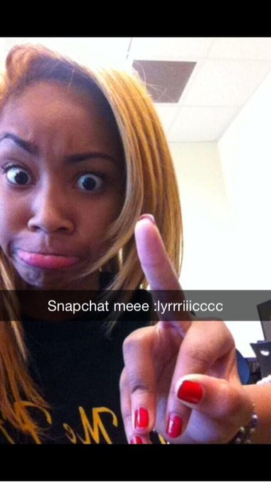 Watch $hawna's leaked NSFW photo on TwXstars