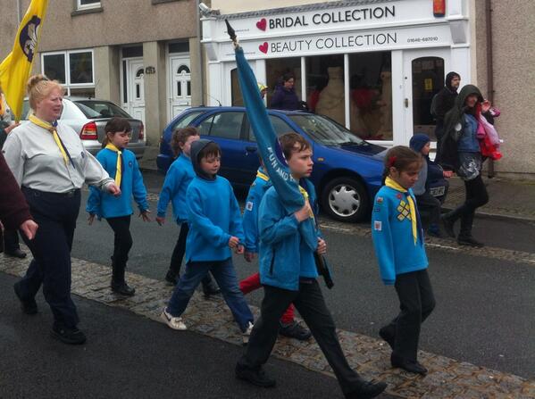 948SqnATC's tweet photo. @pembsscouts photos from #StGeorgesDay parade - http://t.co/xP9pGGn1Gz