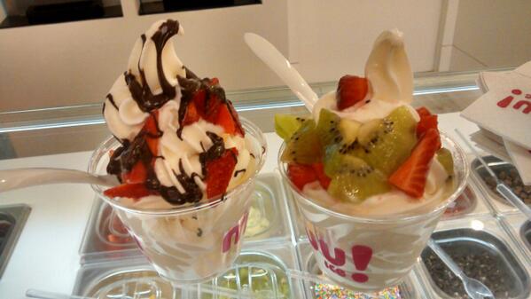 AteTururu's tweet photo. Cari buenas noche , mejor dulces sueños :) http://t.co/Ii0exCqBjZ