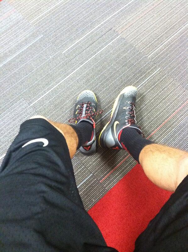 unclegav2's tweet image. All black ✊ #NBAProtest