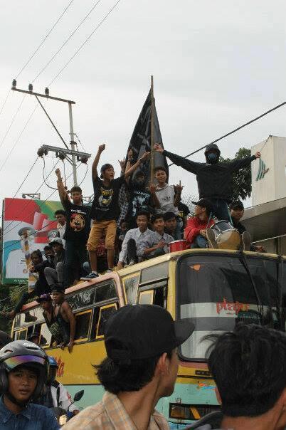 MuhammadDavaS's tweet photo. Bukti nyata ULTRAMAN ada brother! (y) @PissNv @AsepFREEDOM98 @SimanisUltras @HariisHRS http://t.co/RI1CUWDIa7