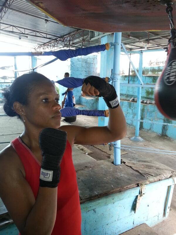 InmortalP's tweet image. Liliana martinez 14. 12, 0 ,26 peleas