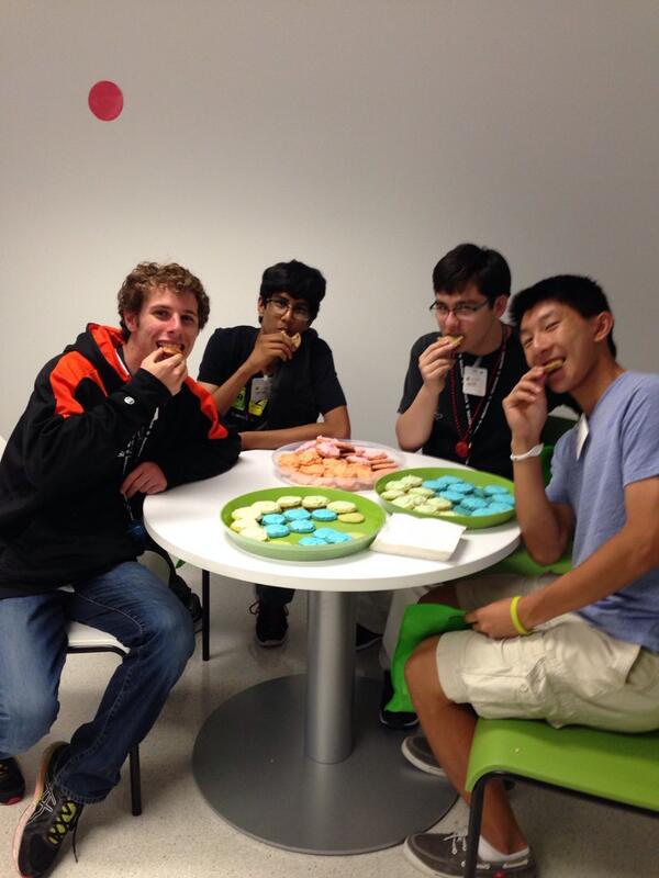 TurtlekiddMiner's tweet photo. Lov'n the Bring-IT cookies!! #sh4dowd4y @sh4dowd4y http://t.co/ew2Z2oevPn