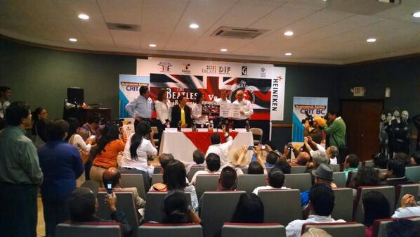 Rueda de prensa, concierto en Tecate The Beatles vs Rolling Stones. Avancemos juntos por un CRIT en BC.