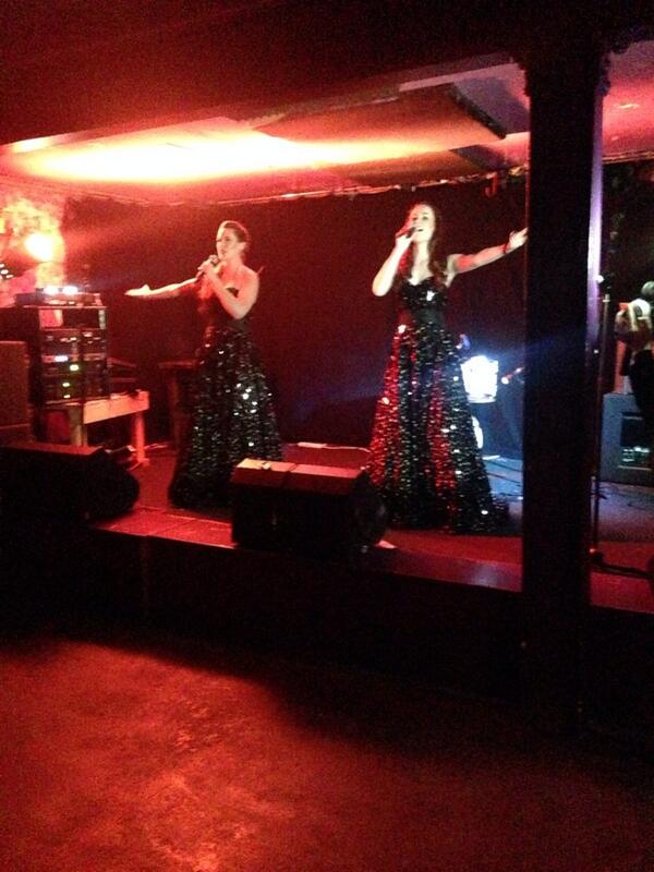 PLAYLMF's tweet image. A change in style with the very sparkly @edengb