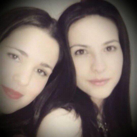 LauraManteigaR's tweet photo. Hai amistades que son eternas! #me#paula#bestfriends#forever#TQM http://t.co/vXwooZJKze