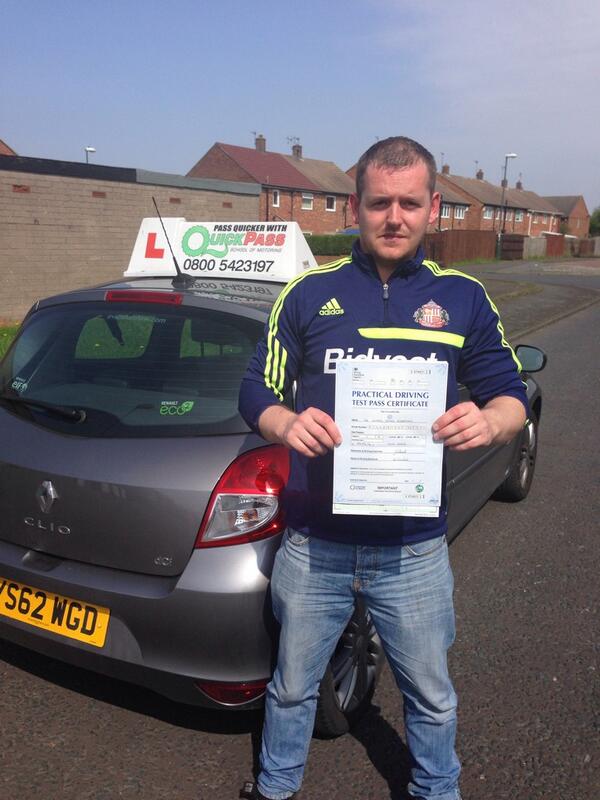 quickpass2010's tweet image. Well done @AndyFTM1981 PASSED today with only 2 minor marks,excellent driving#driving lessons#south shields