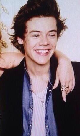 itsstylesst's tweet photo. Just remember to smile http://t.co/6TGnR2QrJL