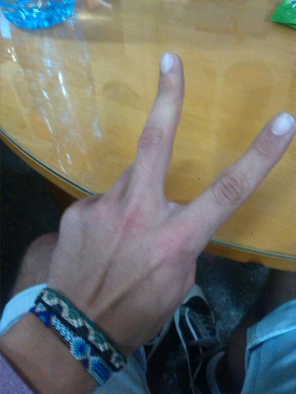 Ya tengo dos pulseras d Riviera!!! Gentileza d @aitormonago7 y <a href="/javierarce92/">Javier Arce</a>