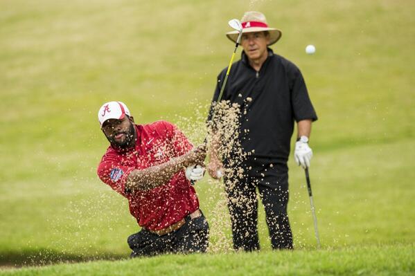 CFAPeachBowl's tweet photo. Tied at -7, @AlabamaFTBL's Nick Saban &amp; @MarkIngram22 won $30,000 in scholarship funds for @UofAlabama! #CFABGolf http://t.co/VcyeFNJLxd