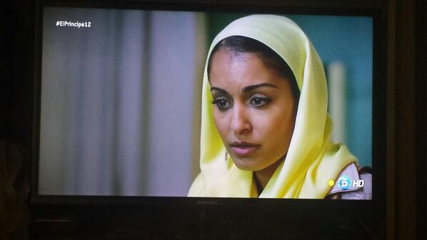 Princesa_Hiba's tweet photo. Requetetetebonita! #ElPrincipe12 #ElprincipeFatima http://t.co/Qv7txQOyfd