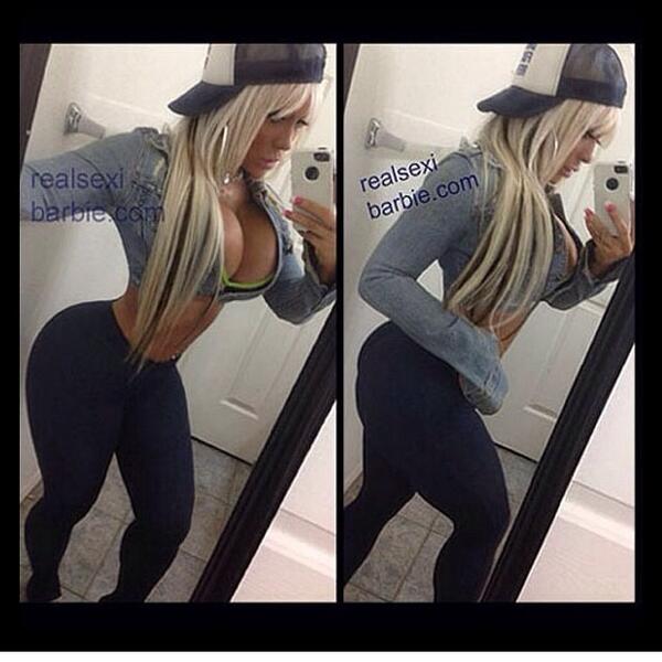 BarbieFan69's tweet photo. Everyone go wish @realsexibarbie a happy bday !!!! http://t.co/62PWRMASC6