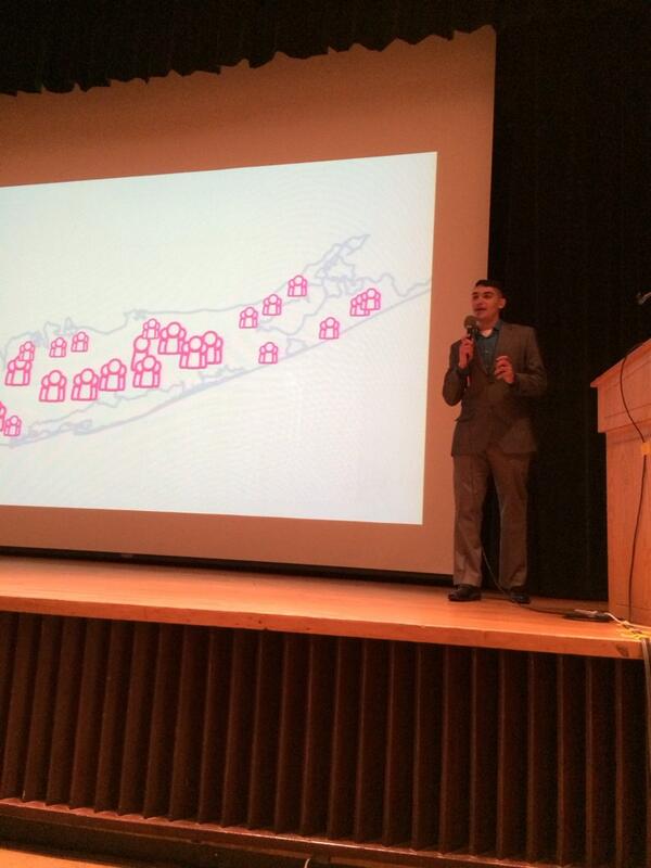 irinatlee's tweet image. Ricky Morales pitching @partynow #solutionsbydesign