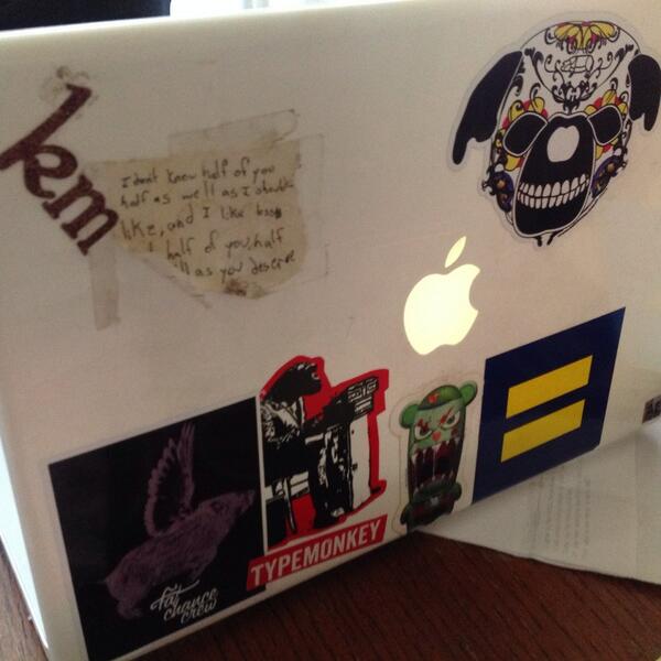 ninjacrayon's tweet photo. New stickers on @KateMaruyama macbook @freehandprofit (fat chance crew) &amp; #typemonkey @aescripts / #readercon writer http://t.co/aUU4qeZxHW