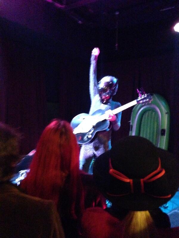 Gutted that <a href="/boblogiii/">Bob Log III</a> wears a wedding ring