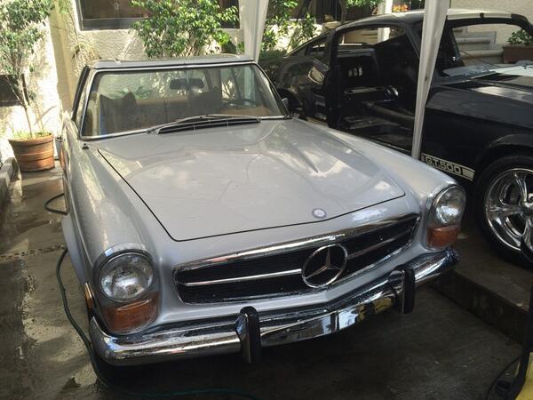 carcapsulemex's tweet photo. Cliente: Mercedes-Benz Pagoda 70' http://t.co/0z1jqJNm53