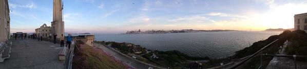 ChadWhaleyFP's tweet photo. Amazing view from Alcatraz!  #fruitionpartners #Know14 http://t.co/uWpGnCinU4