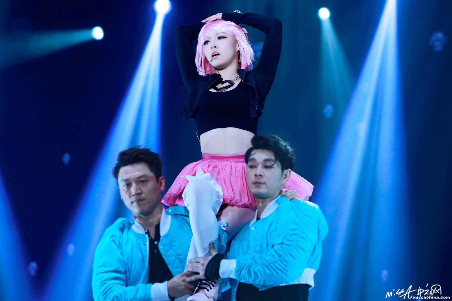 Bmc0ytWCAAE_xpI.jpg:large