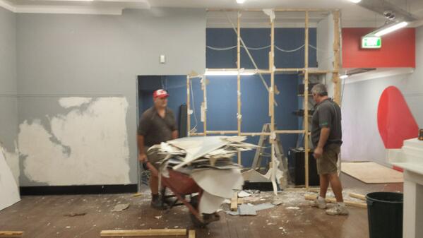 VisionMaroubra's tweet photo. When in doubt, just take another wall out! #buildingthedream http://t.co/JwDRdcI0Ww