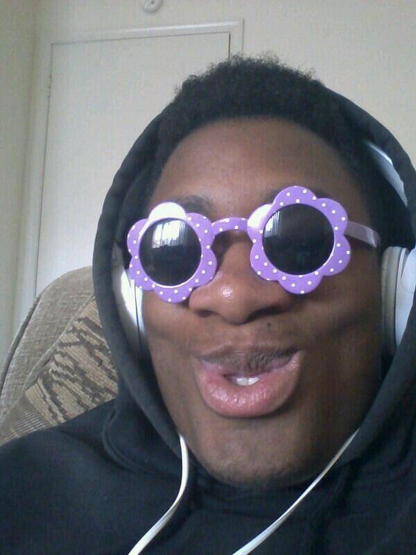 ShareTheBooty's tweet photo. When she send you the booty pic http://t.co/YCIl2FPXvE