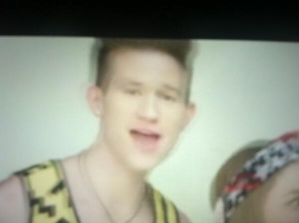 5Lauran's tweet photo. ##WatchOrdinaryMusicVideo  @RickyPDillon  I love you so much please follow me it would mean the world http://t.co/oUniGFPTgC