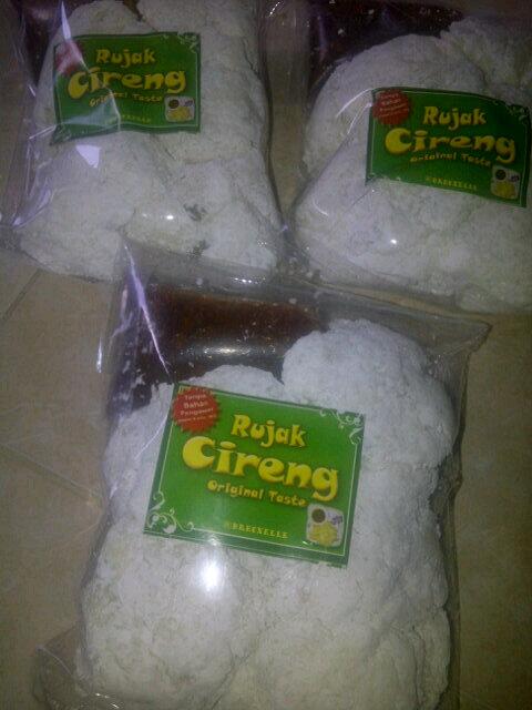 echydew's tweet image. Bosen ma snack" yg ad disupermarket,cobain nih,inovasi baru cireng yg dicocol ma sambel rujak...garing vs puedess,TOP