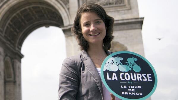 SBSSportau's tweet photo. The women's #TDF criterium on the Champs Elysees, La Course, will be broadcast on @SBS http://t.co/yawBSKsEc2 http://t.co/OkurnSsrTS