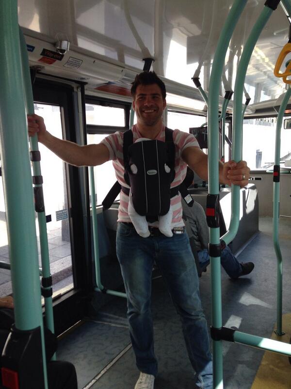 ColindaBrits's tweet photo. On the bus to Trafalgar Square to vote!  😜 #tubestrike @SchalkBrits http://t.co/htT8WWXAhP