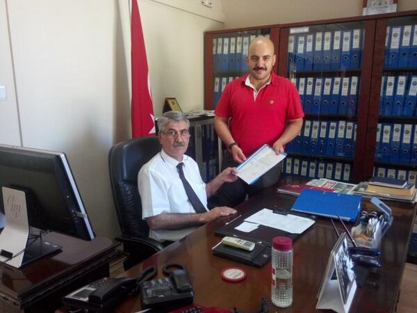abdulkadirekmen's tweet photo. #BatmanBisikletDerneği mizin kuruluşunu dernekler il müd.Zeynettin Örükerden aldık. Hayırlı olsun. @BatmanHaber_72 http://t.co/euDk96iVzT