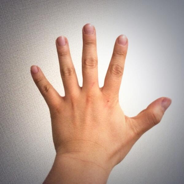 OreNail's tweet photo. 風邪をひいてしまいました。血色が良くないです。 #nail #ネイル #爪 #ヌードネイル #女子力 #風邪 #鼻水止まらない http://t.co/AthTB3fyYm