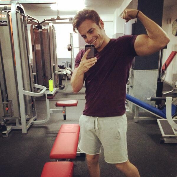 serolid's tweet photo. Comienza el #gym y la #dieta http://t.co/AscmHG8UZk