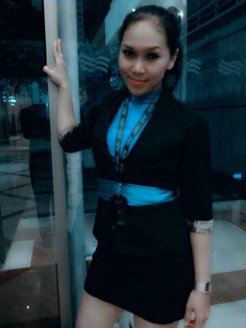 ADewinona's tweet photo. Me again http://t.co/Y9IbYfOBNE