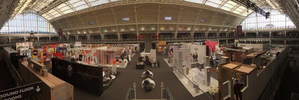 retailfocus's tweet photo. The doors are about to open for day two of the @VMDisplayShow. #VMDS2014 http://t.co/8S1m2rPSow