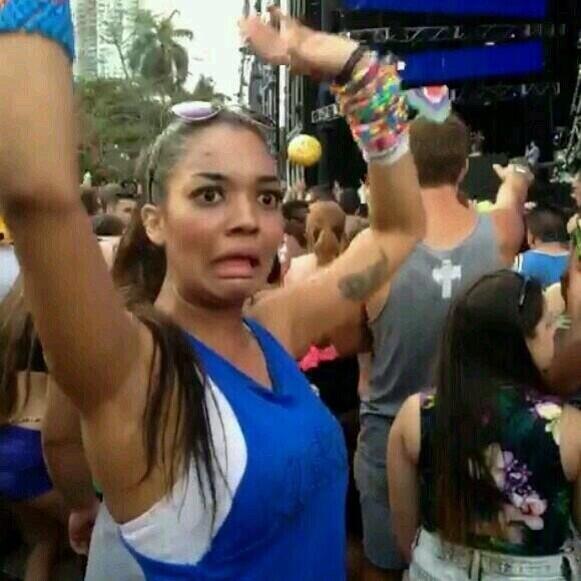 Ultra Girl tweet media