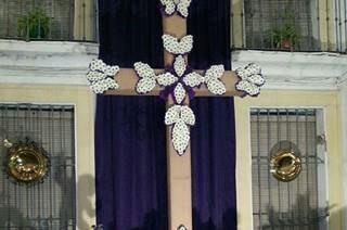 Hoy inaguramos las cruces de Mayo de Cañete, no paramos. Os esperamos en la cruz de ntra <a href="/hermandadmoraos/">Nazareno Cañete</a> en C/Jesus.
