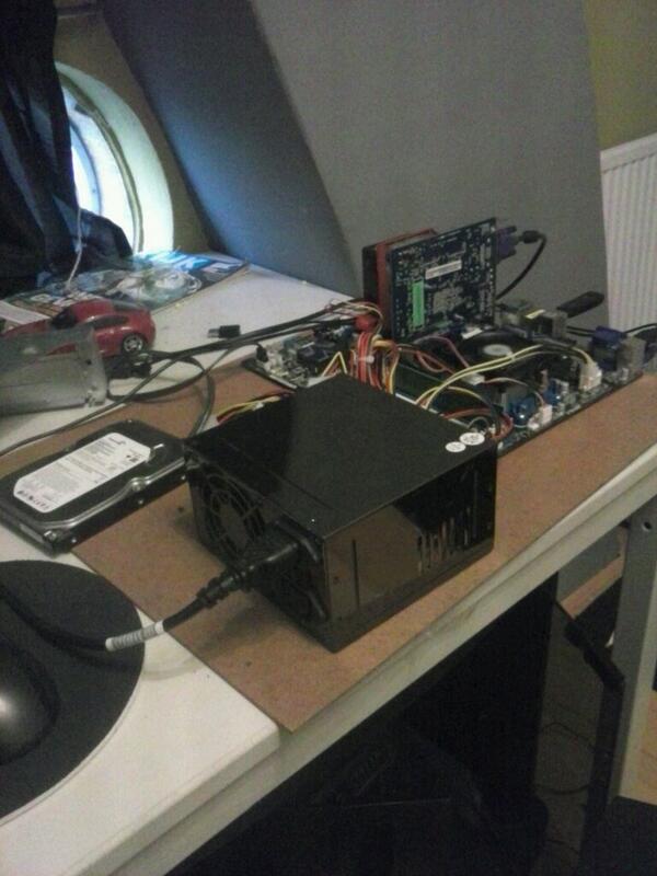 PcCoolingMods's tweet photo. @CYBERPOWERPC #CyberPowerPCGiveaways @cyberpowerinc http://t.co/2jbgnmmFhx
