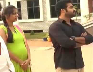 HanuNews's tweet photo. #MassiveRespects to Lakshmi Pranathi, eventhough she is pregnant she stood in the queue to cast her vote.. http://t.co/vb45gDYQqz