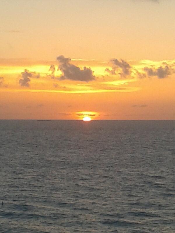 Thank you AJ #sunrise #HallandaleBeach <a href="/CBSMiami/">CBS Miami</a> <a href="/CBSThisMorning/">CBS Mornings</a> <a href="/MiamiHerald/">Miami Herald</a> #welovepics