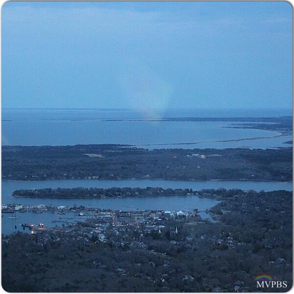 taylorfsmith's tweet photo. Happy #Wednesday. Lovely island light @MVPBS Good morning, Martha's Vineyard! http://t.co/vOVvIwzSqg #MVPBS