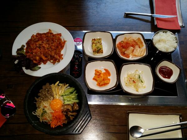 NeverSpoiled's tweet image. Mancare coreeanaa! (@ Arirang) 4sq.com/1ktLCd8