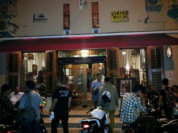 Mimin lagi di acara kece nii <a href="/JAZZNGiSORiNGiN/">Jazz Ngisoringin SMG</a>