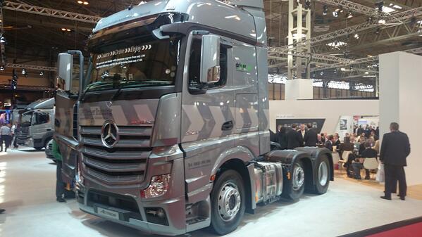 DaimlerTruckUK's tweet image. Interested in #cpcdrivertraining? Come check out our stand at the #CVshow today and have a chat!