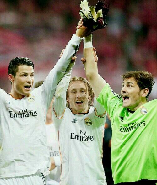 ReinoMadridista's tweet photo. ¡A POR LA DÉCIMA! http://t.co/gVM6JiI3IK