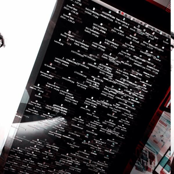 maivien's tweet image. Think it's time to clear my desktop! #PitchFever #Deadlining